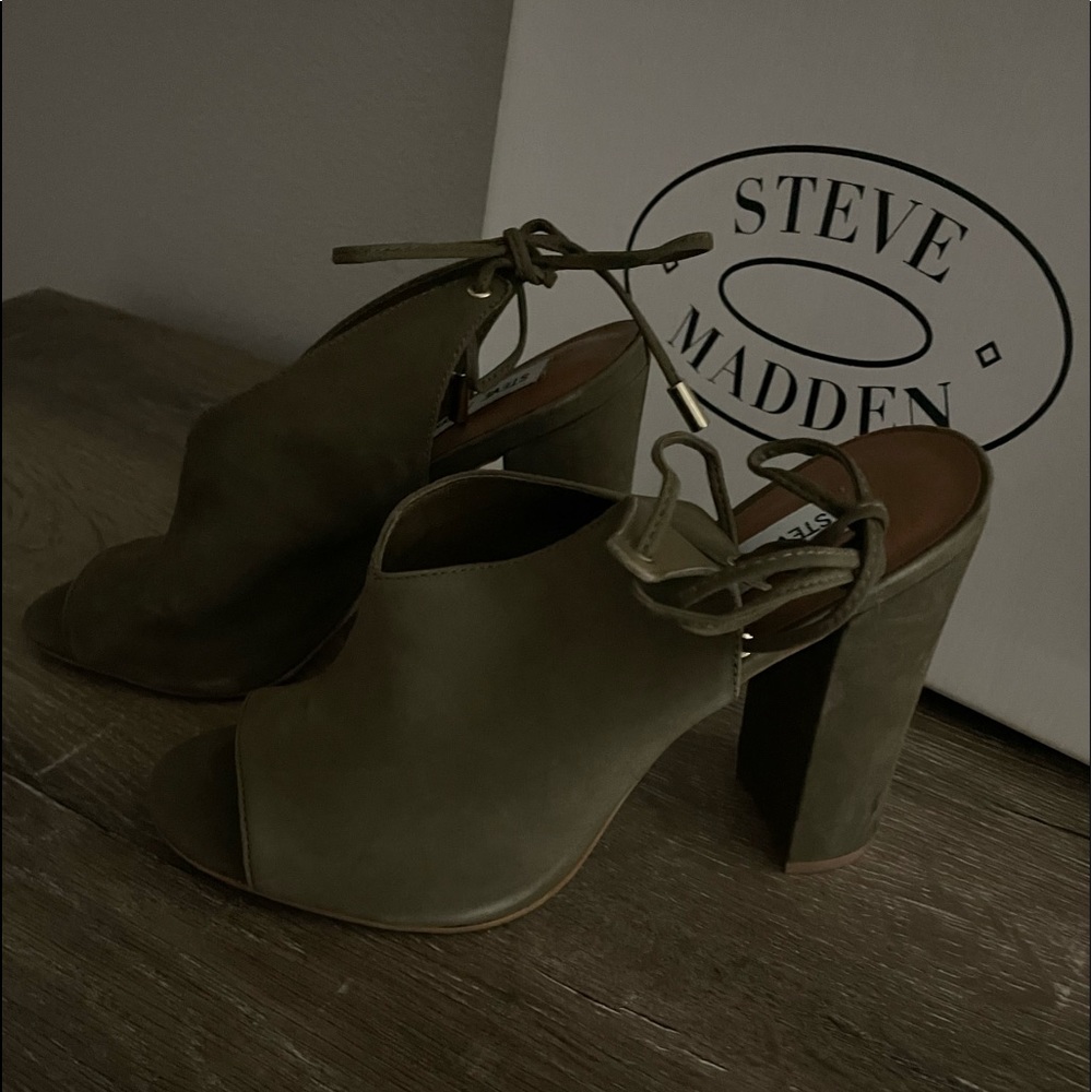 Steve Madden heels